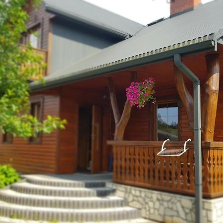 Domek Majowy Susiec Zewnętrze zdjęcie